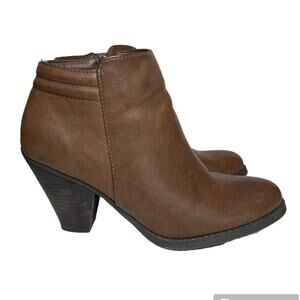 MIA Luce Brown Heeled Ankle Booties Size 8